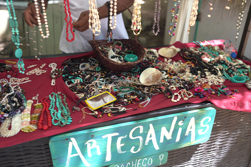 Gift shop selling hand crafted bead jewelry at bora bora beach club in cartagena